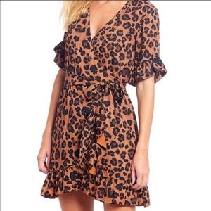 Gianni Bini 'Lauren Wrap' Leopard / Cheetah Print Dress